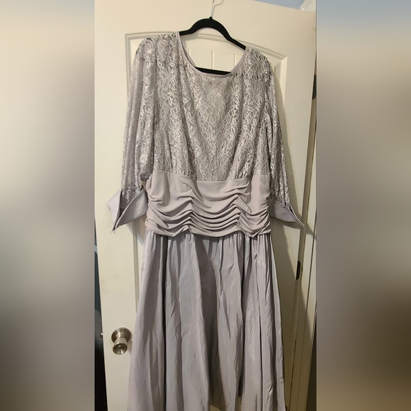 Formal Dress Jessica Howard Formal shimmer Lace taffeta cummerbund lined 22W - Picture 3 of 12